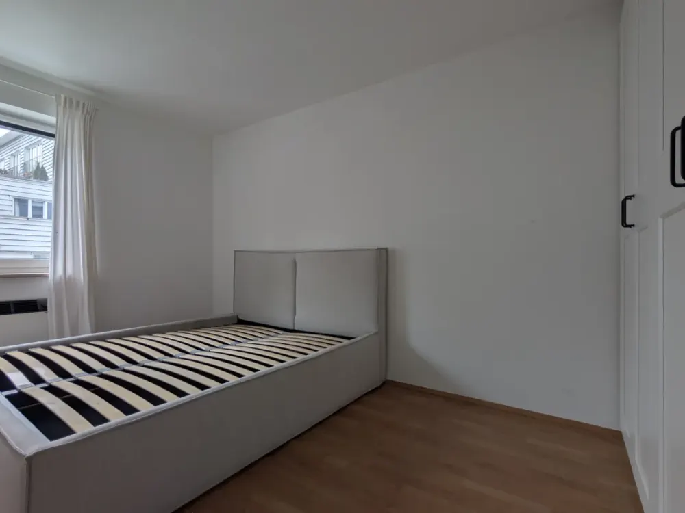 2 Zimmer * WG geeignet * an der isar nähe Flaucher * Teilmöbliert ab 01.11.