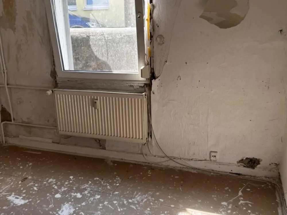 2-Zimmer-Wohnung (Jobcenter) Dortmund Brackel - vor Renovierung