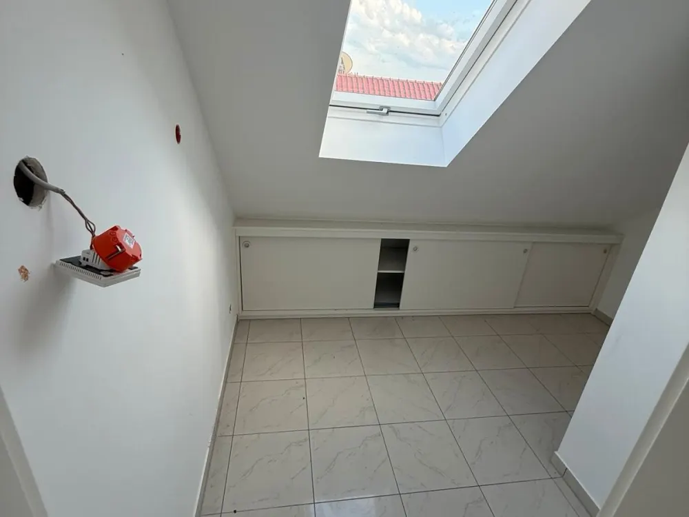 4,5 Zimmer 120m2 Maisonettewohnung