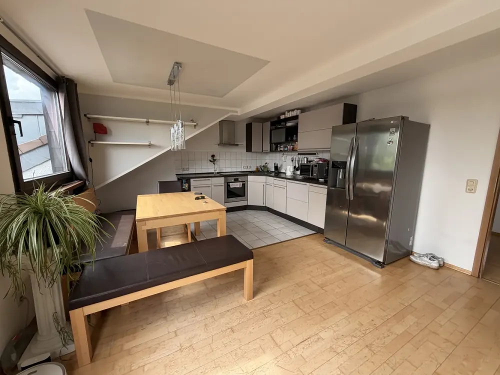 AUF ZEIT ! Vollmöbilierte 2-Zimmer-Wohnung in Köln
