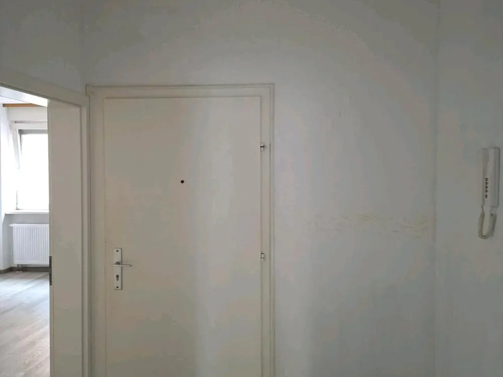 gepflegte, große 3 Zkb Wohnung