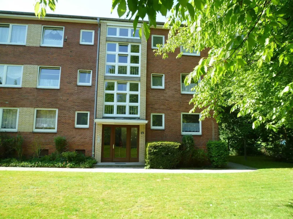 Newly Modernized and Newly Renovated Apartment Opposite Schleemer Bach - Please Arrange Viewing Appointment by Email!