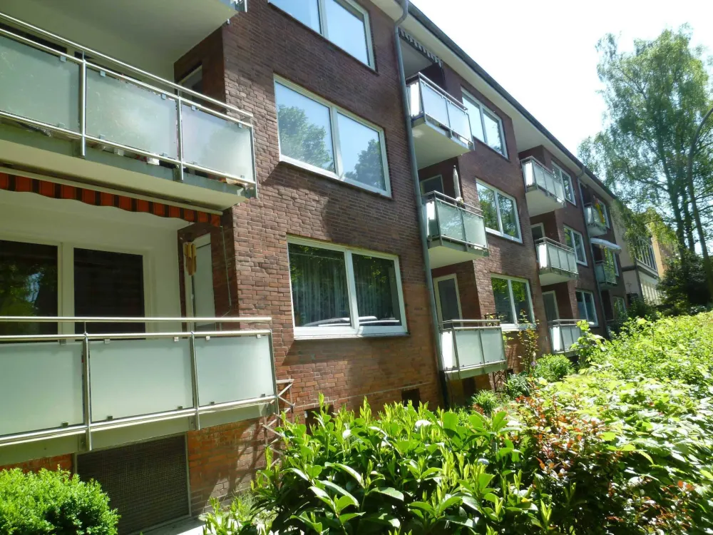 Newly Modernized and Newly Renovated Apartment Opposite Schleemer Bach - Please Arrange Viewing Appointment by Email!