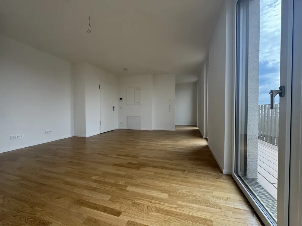 Perfekt für uns: individuelle 2-Zimmer-Wohnung mit großem Balkon im Erstbezug