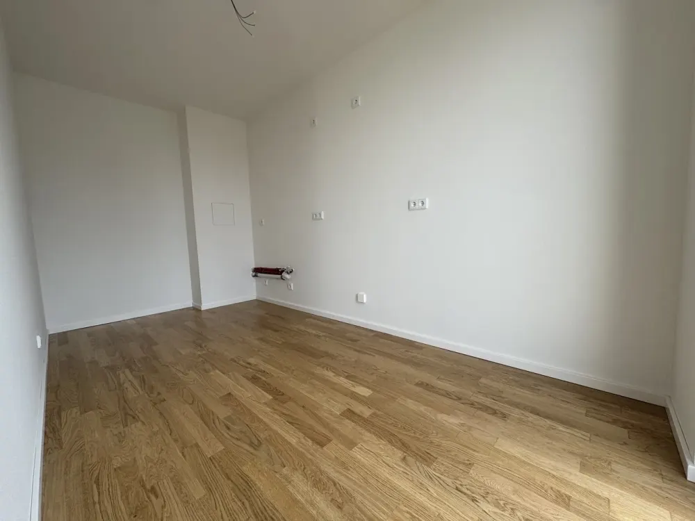 Perfekt für uns: individuelle 2-Zimmer-Wohnung mit großem Balkon im Erstbezug