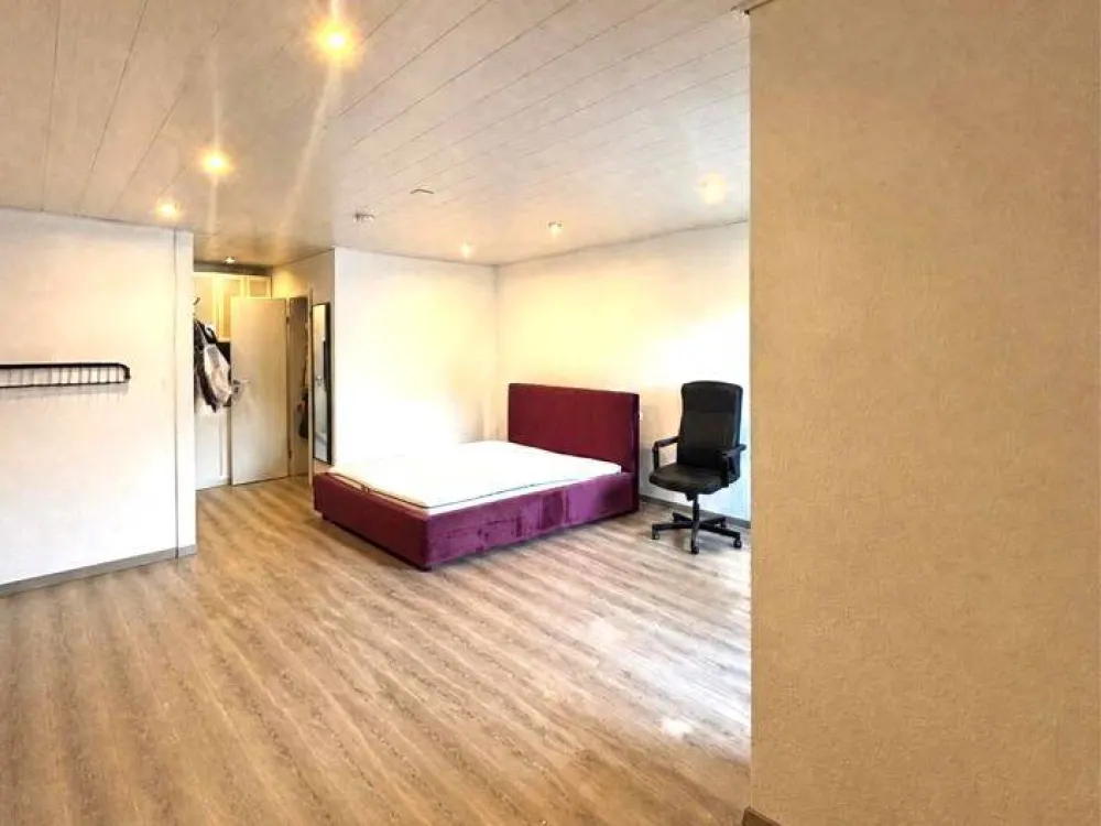 Hannover - Misburg: TOP 1 Zimmer Apartment mit Küche, Balkon und TG-Stellplatz zu vermieten