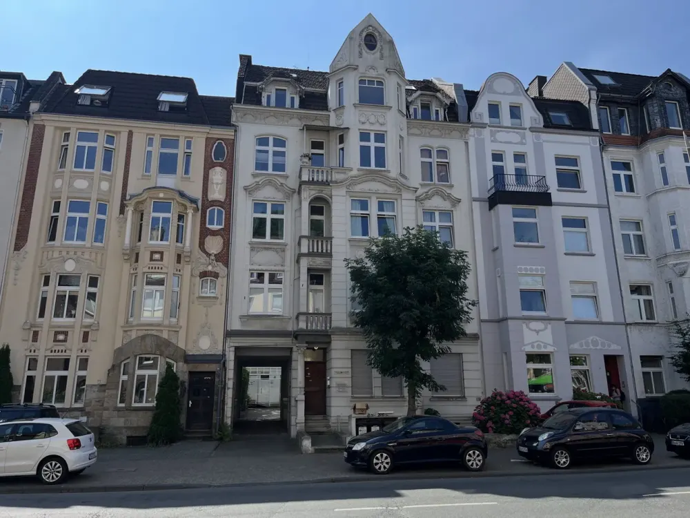 Spacious Apartment in the Heart of Kreuzviertel