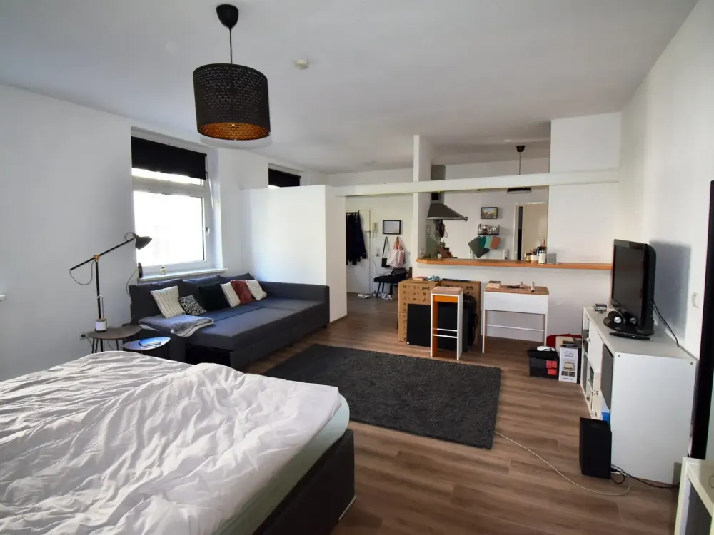 Spacious Apartment in the Heart of Kreuzviertel