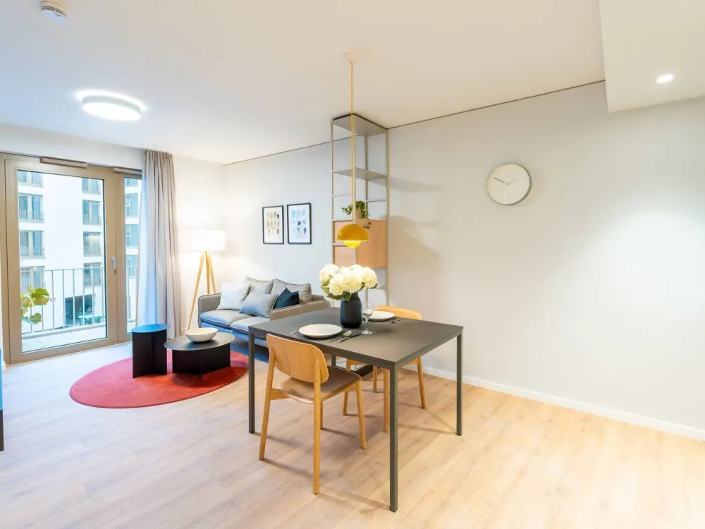 Topmodernes und vollmöbliertes Studioapartment im Neubau-Erstbezug
