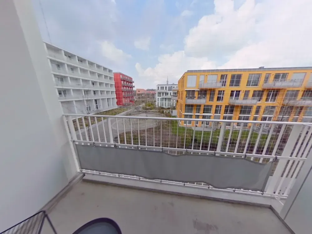 Bald einziehen! Kleines, feines Apartment in elegantem Haus / Schwabing