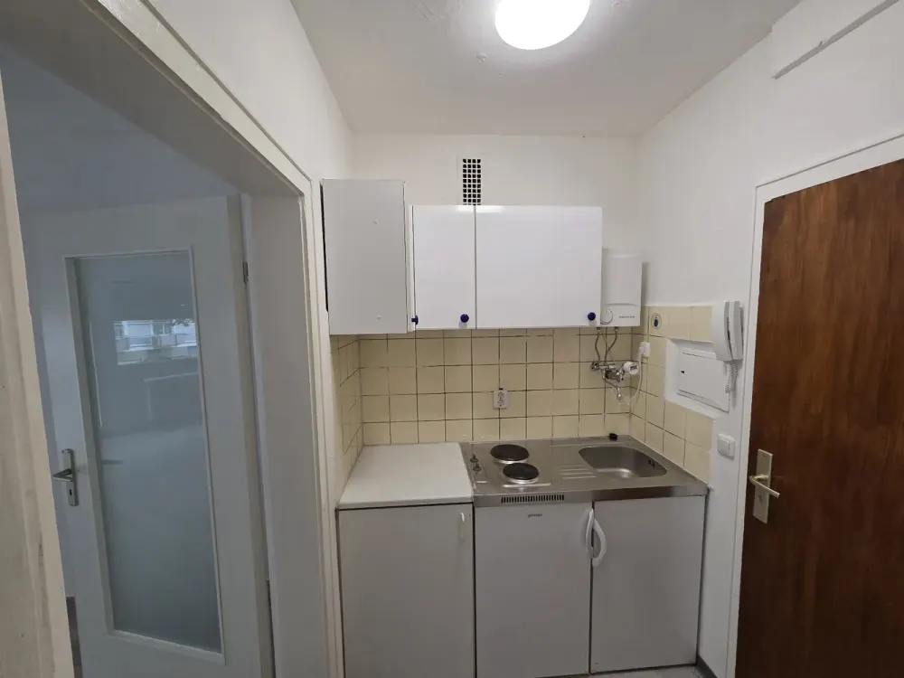 Neu renoviertes 1-Zimmer-Apartment in Eschborn