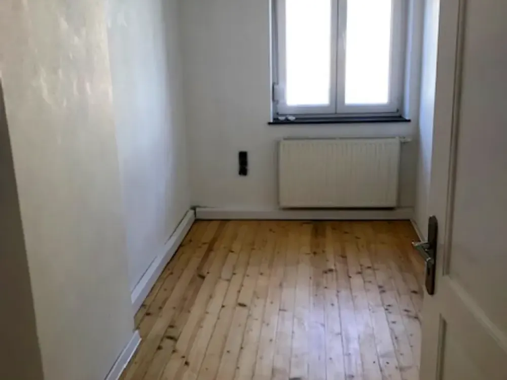 Modernisierte 3 Zimmer Stadtwohnung mitten im Zentrum