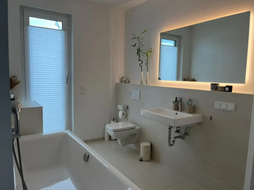 Vollklimatisierte Penthouse-Maisonette*4-Zimmer Wohnung mit Stellpl. inkl.Wallbox nähe EZB Klima