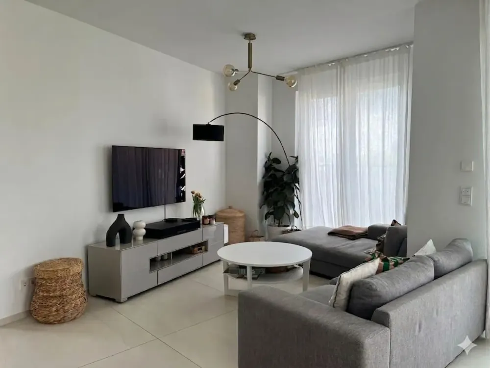 Vollklimatisierte Penthouse-Maisonette*4-Zimmer Wohnung mit Stellpl. inkl.Wallbox nähe EZB Klima
