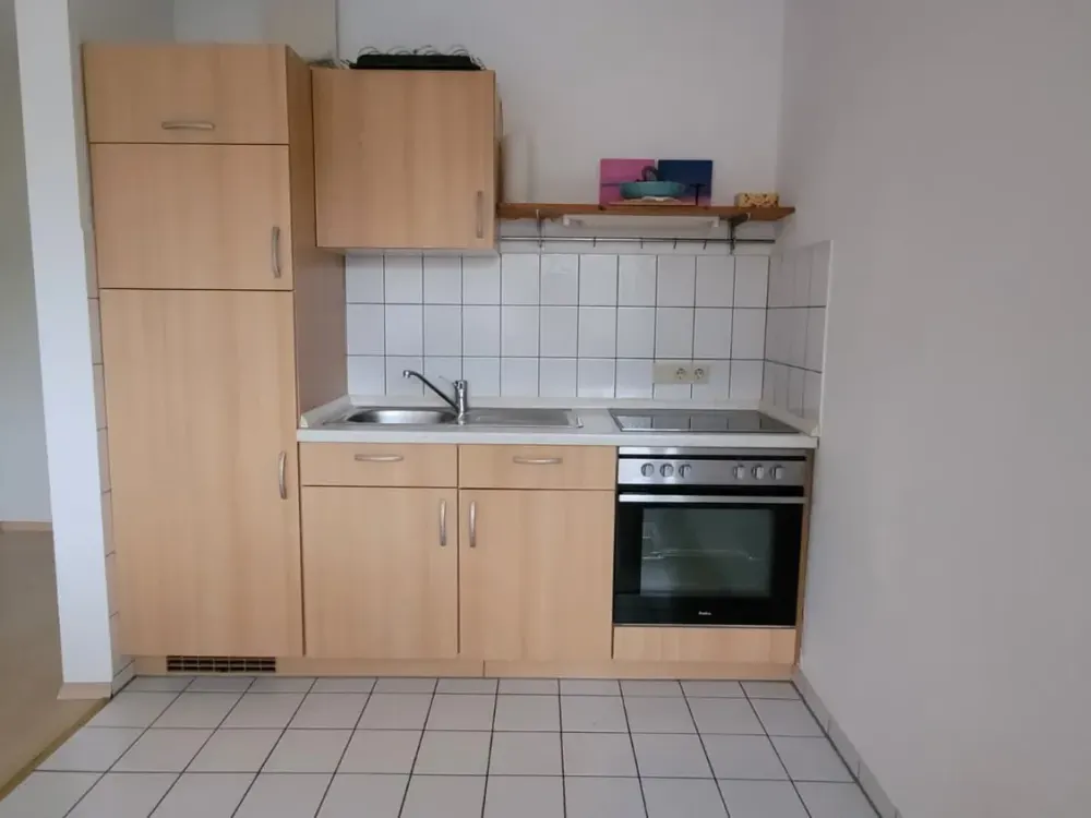 Top Location for Students or Singles: Bright Apartment Within Walking Distance to University of Paderborn