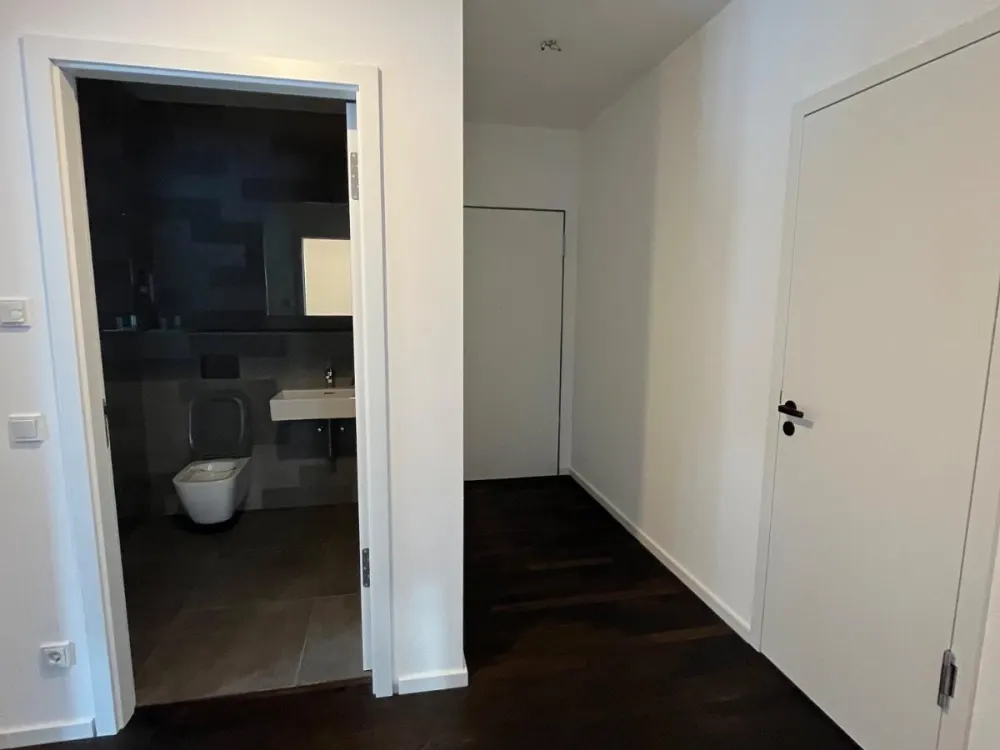 NACHMIETER GESUCHT ab 31.01.27