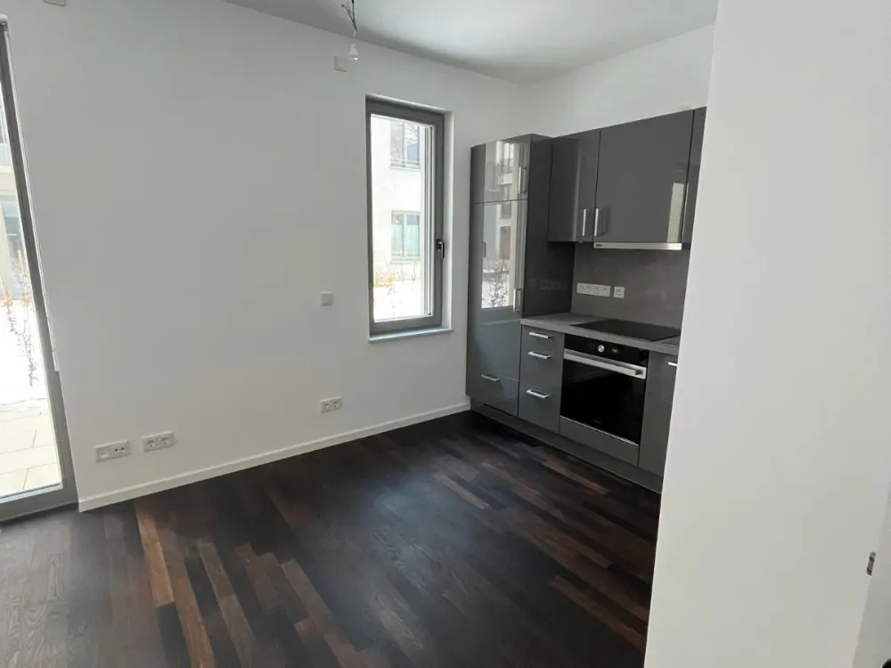NACHMIETER GESUCHT ab 31.01.27