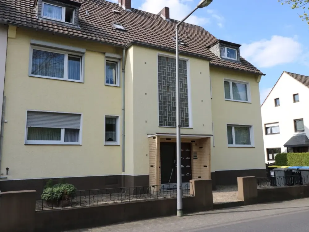 Beautiful 2-Room Apartment in the Attic in Köln-Merkenich