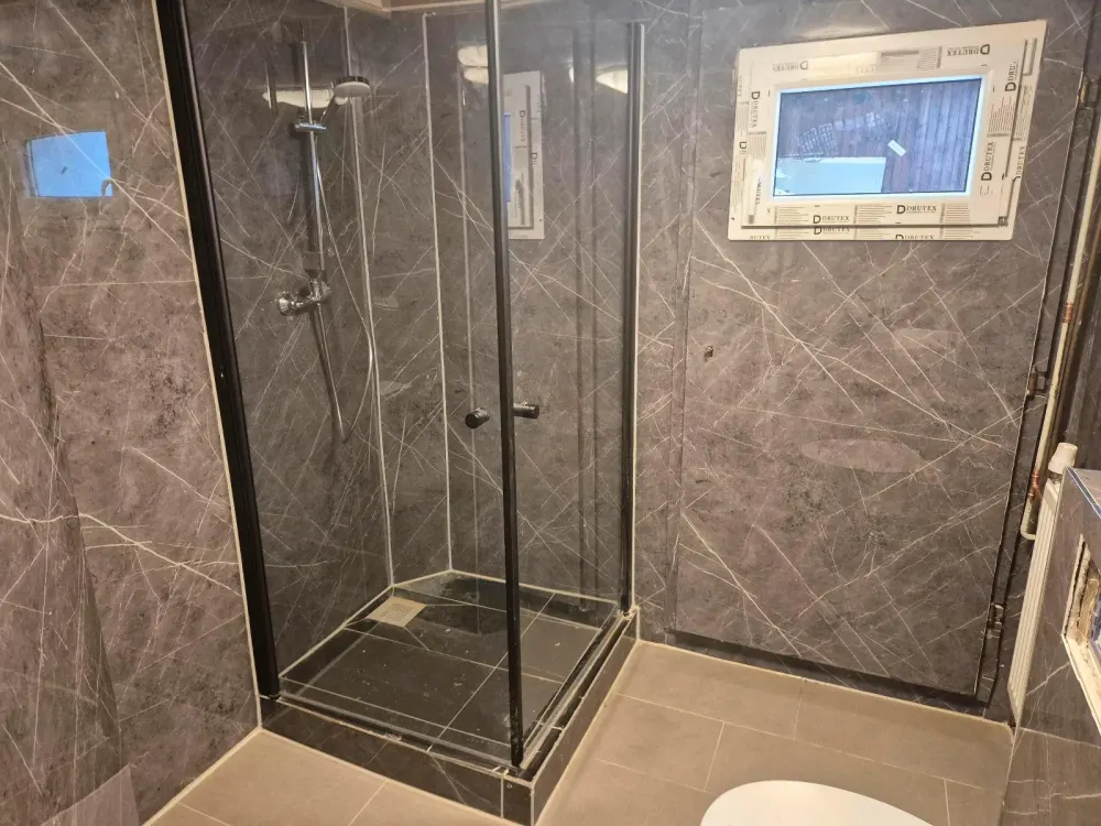 Möbliertes 8-Zimmer-Haus zu vermieten