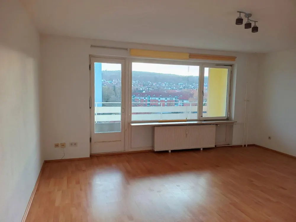 Helle 1,5-Zimmer-Wohnung mit Südbalkon & Deisterblick - 6. OG