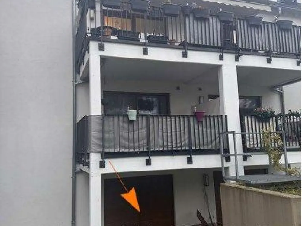 Möbliertes Apartment mit Terrasse, Garten und TG-Stellplatz