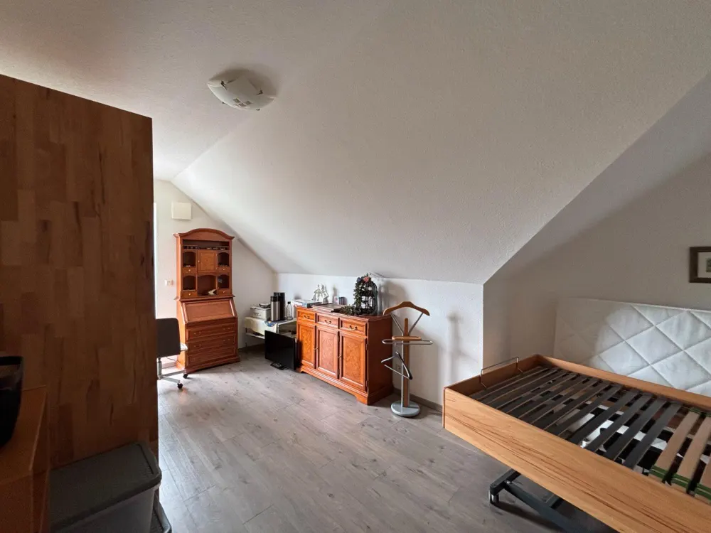 Cozy Living with a View of the Fields, Attic Apartment in Leeste!