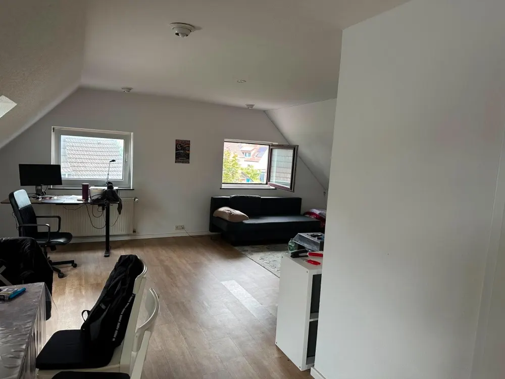 2 Zimmer Wohnung mit EBK ruhige Lage nahe Constructor University
