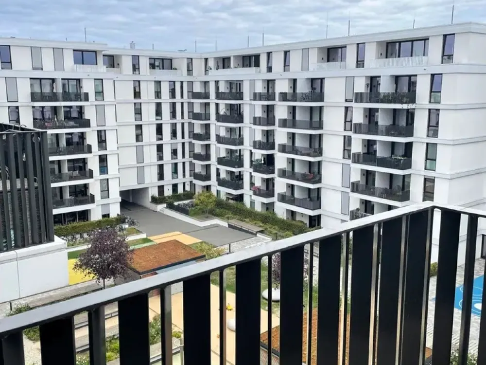 Nachmieter gesucht * 2 Zimmer Wohnung * Balkon * TG Stellplatz * Einbauküche