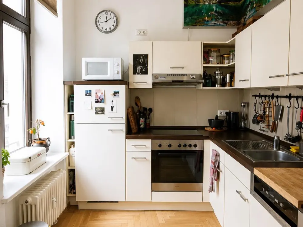 Noch verfügbar: 2 Zimmer Altbau in LPZ Zentrum Ost ab 1.10.