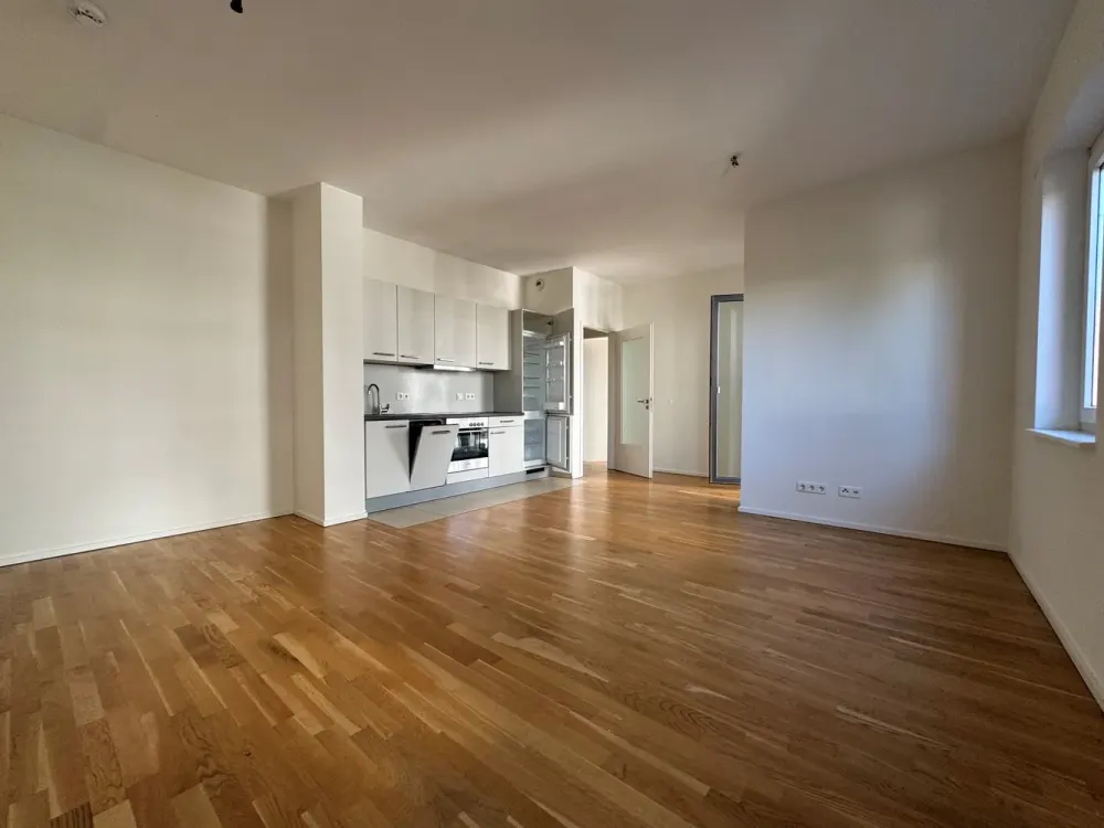 Moderne 2-Zimmerwohnung mit Balkon und EBK nahe Bundeswehrkrankenhaus