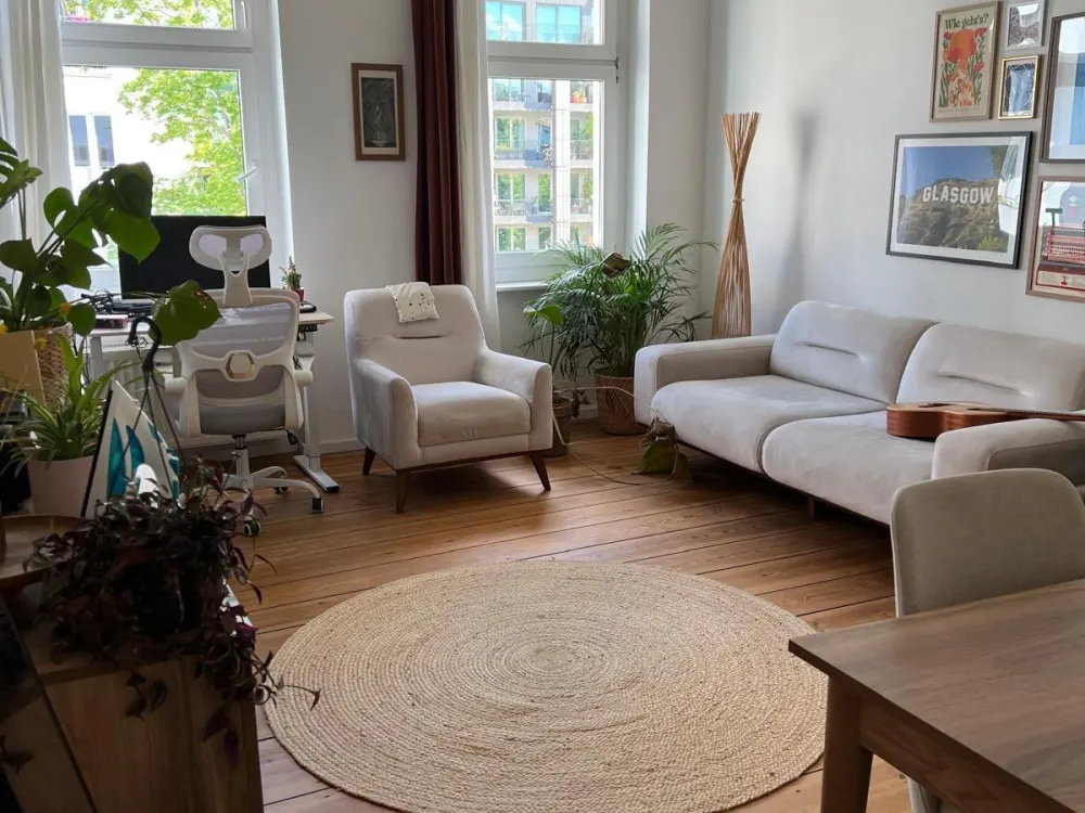 Short term apartment in Prenzlauer Berg (12-26 Oct)