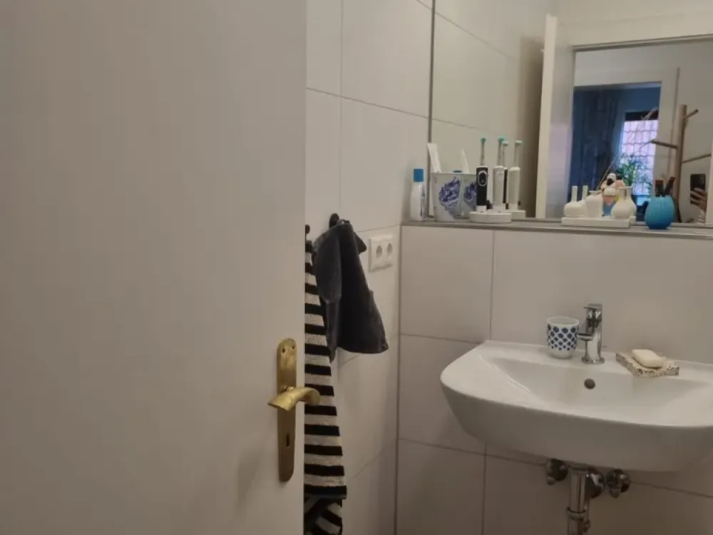 Helle und großzügige 2,5 Zimmerwohnung im grünen Wellingsbüttel - Saniert 2024