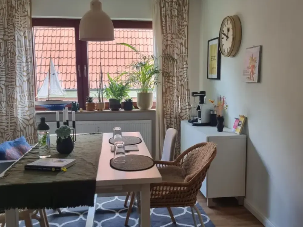 Helle und großzügige 2,5 Zimmerwohnung im grünen Wellingsbüttel - Saniert 2024