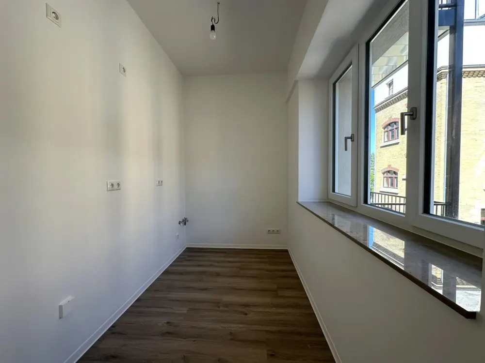 2 Zimmer | Balkon | sanierter Altbau, Wohnen im Zentrum-Ost | Optional mit EBK