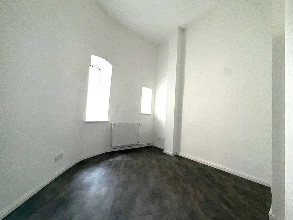 Ruhige Wohnung in zentraler Wohngegend