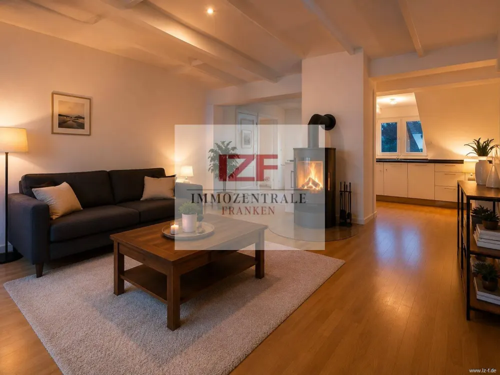 Über den Dächern von Nürnberg: 2-Zimmer-Dachgeschosswohnung mit Kamin, Dachloggia & Weitblick