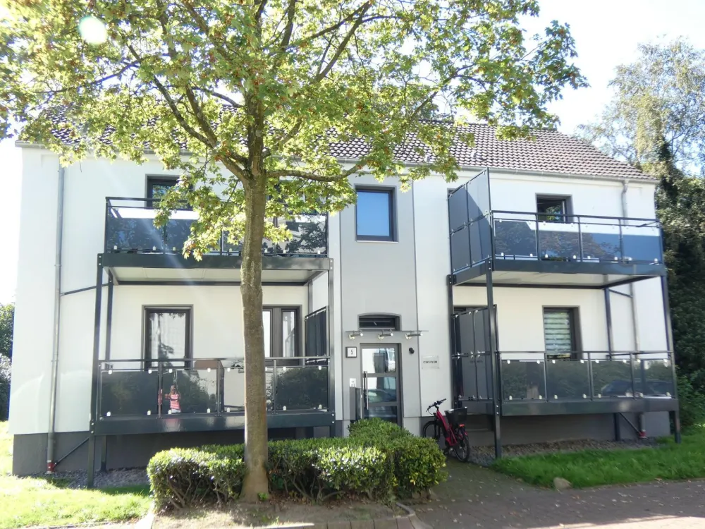 Wunderbare 2-Zimmer-Wohnung mit Balkon in Hachhausen