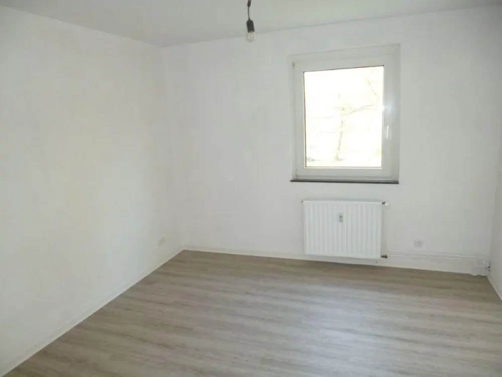Wunderbare 2-Zimmer-Wohnung mit Balkon in Hachhausen
