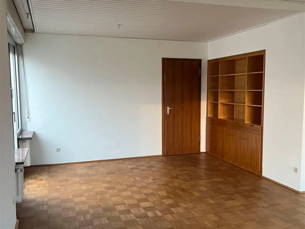 Well-maintained 2-room apartment | wonderful balcony overlooking the meadow!