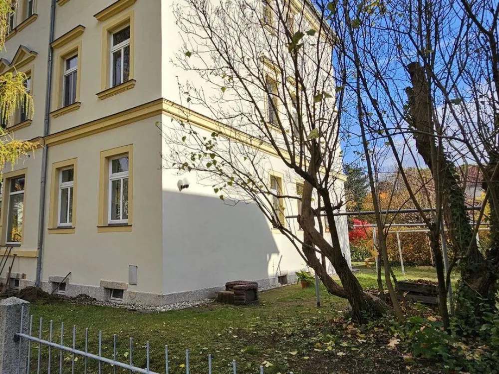 gepflegte,geräumige und voll möblierte -WG geeignete- 2 Raum Wohnung in bester Lage Dresden-Blasewitz