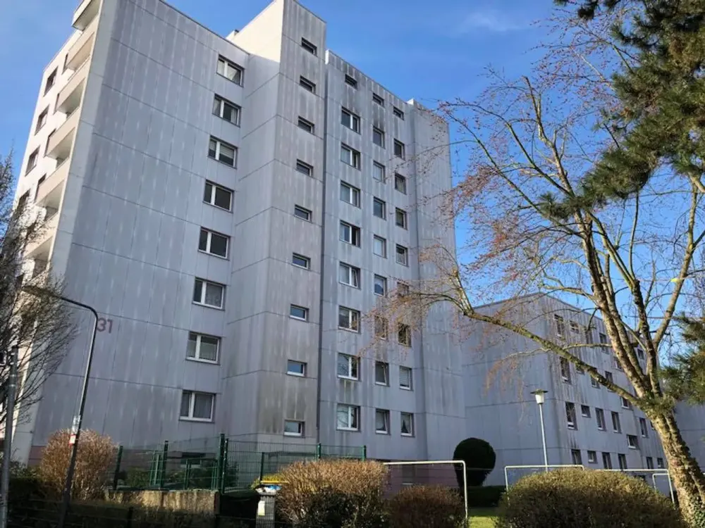 Stilvolle 2-Zimmer-Wohnung mit Balkon in Frankfurt am Main