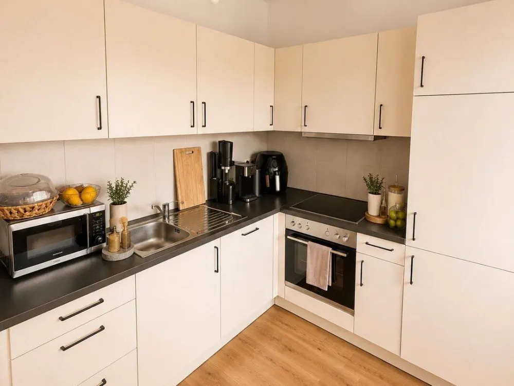 Zweitbezug in Leipzig-Möckern: 3 Zimmer, 75 m², Balkon und Stellplatz
