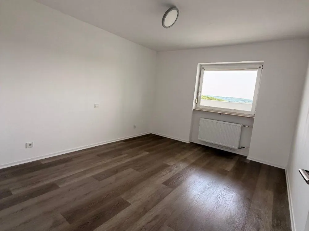 3 ZKB in Dudweiler Süd, neu saniert (gegenüber Globus)