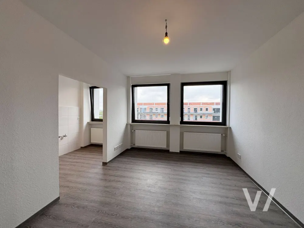 First occupancy after renovation! Bright 2-room apartment in the center of Saarbrücken