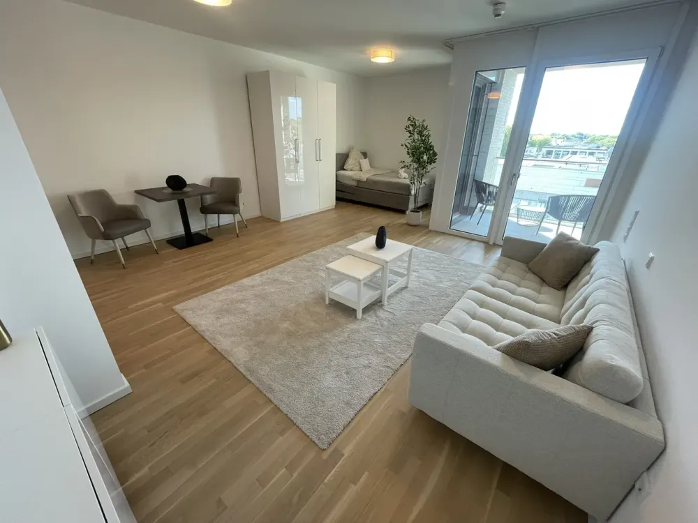 Living in the Residenz Phoenixsee / 45m² Service Apartment / Assisted Living