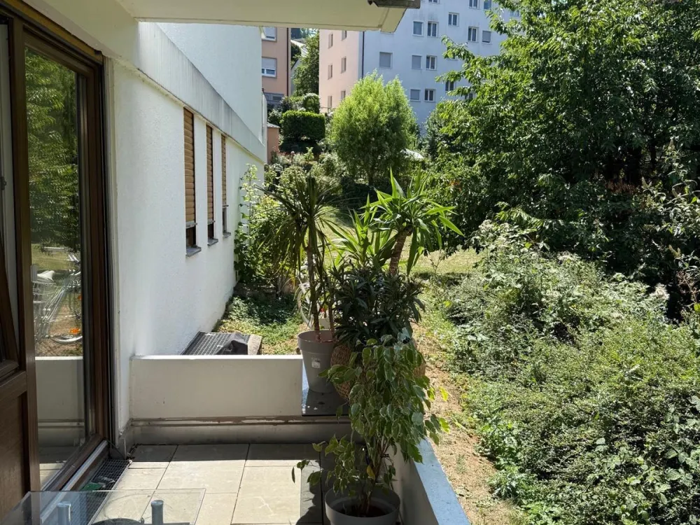 Möblierte 43 m² Wohnung + Balkon | Stuttgart-Süd | 1.090 € ALL-IN