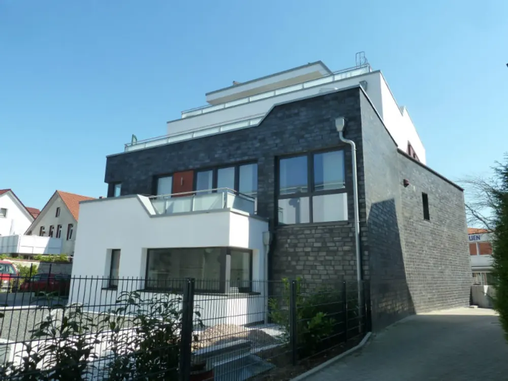 ### hochwertige 3-Zimmer-PENTHOUSE-Wohnung in ALTKLOSTER ###