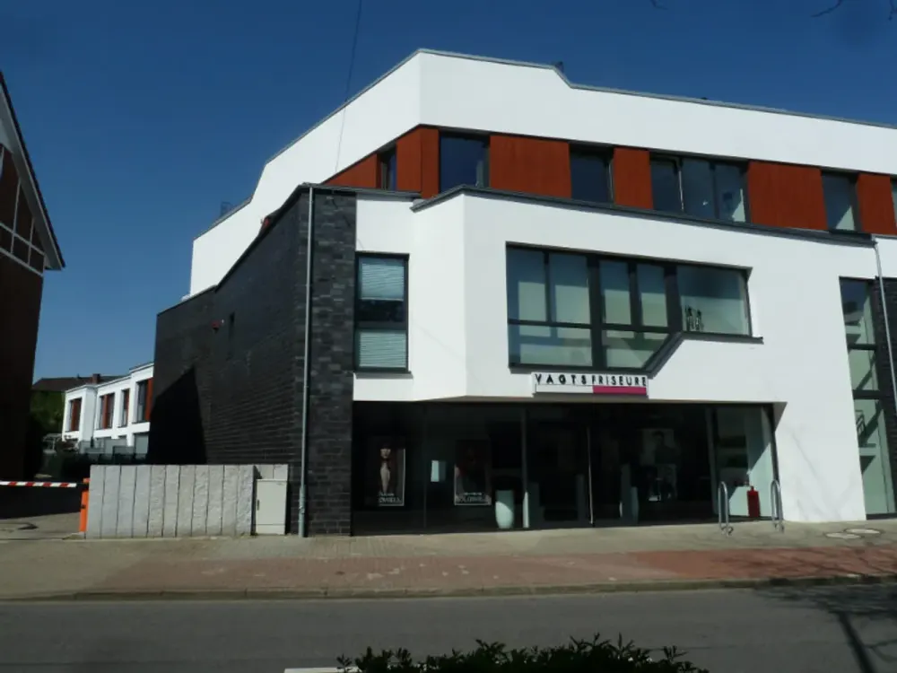 ### hochwertige 3-Zimmer-PENTHOUSE-Wohnung in ALTKLOSTER ###