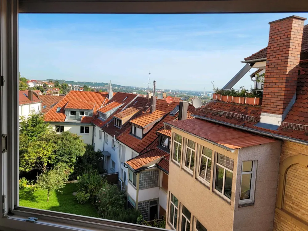 Helle 1-Zimmer- Wohnung mit Balkon & traumhaftem Panoramablick