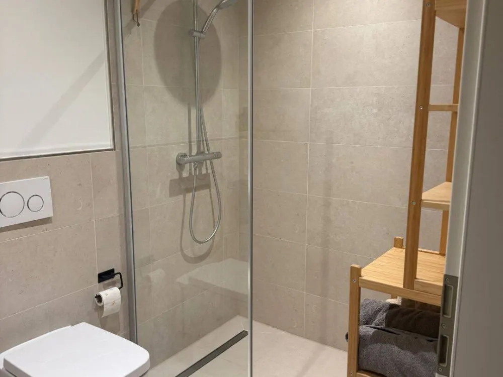2 Zimmer Südvorstadt Penthouse Balkon EBK - ab 01.11.26
